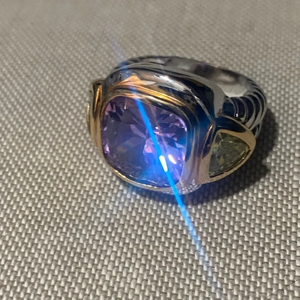 Beautiful amethyst and peridot color crystals silver color ring